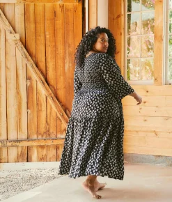 The Basil Dress Extended