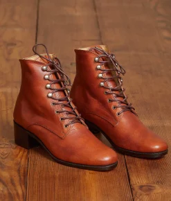 The Dawn Boot