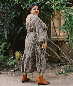 The Jennica Dress Extended