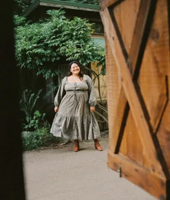 The Jennica Dress Extended