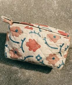 The Quilted Pouch