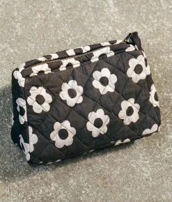 The Quilted Pouch