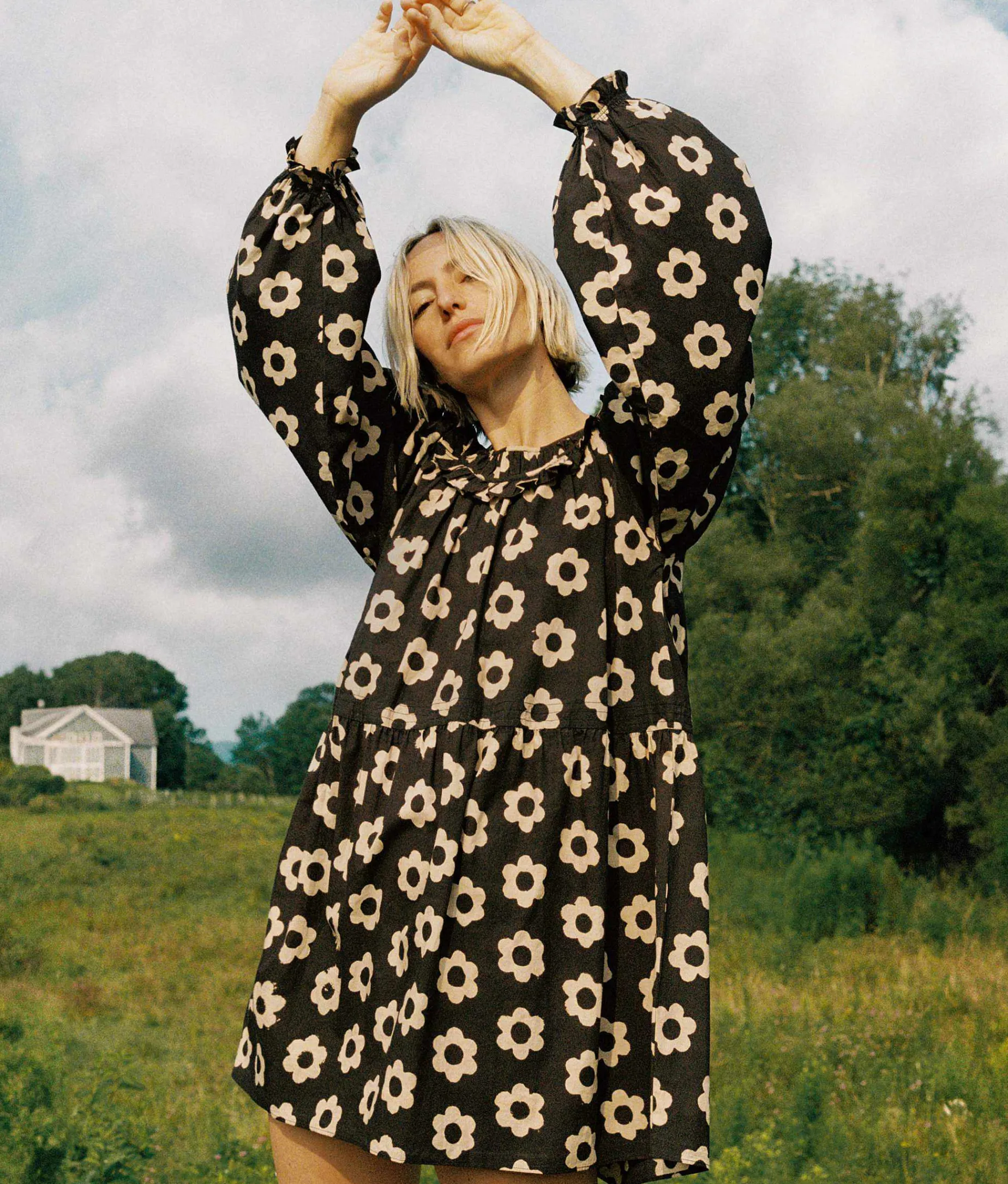 The Salona Dress