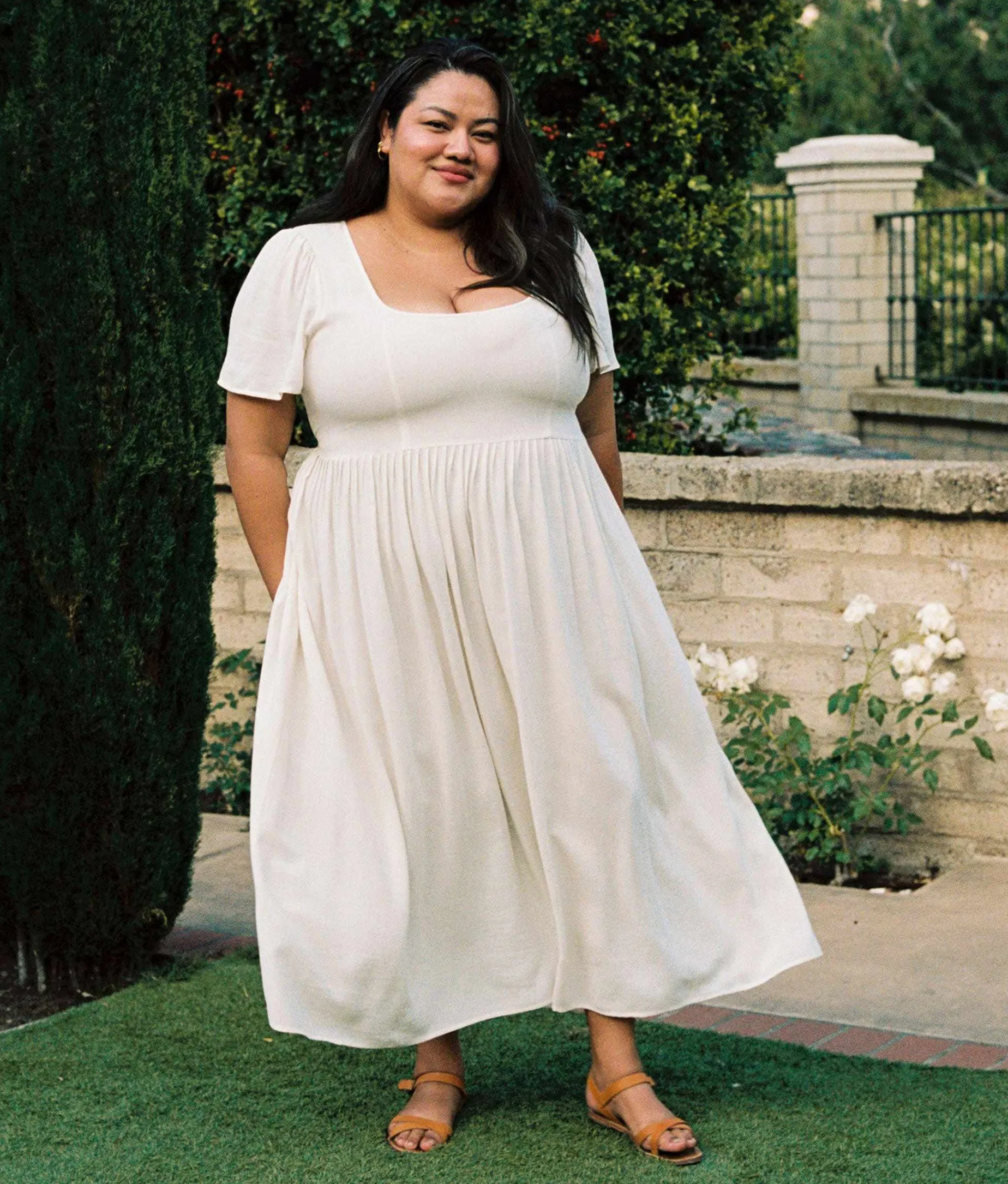 The Scarlet Dress Extended
