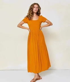 The Scarlet Dress Petites